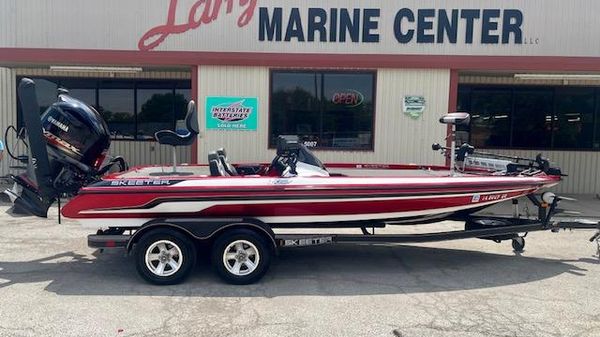 Skeeter ZX 250