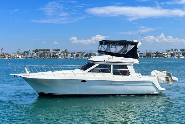 Navigator 43 Flybridge - main image