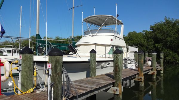 Hatteras 40 Double Cabin 