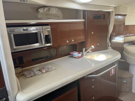 Sea Ray 340 Sundancer image