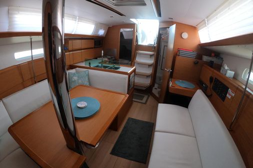 Jeanneau SUN-ODYSSEY-389 image