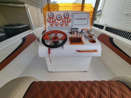 Carrera-boats 36-CENTER-CONSOLE image