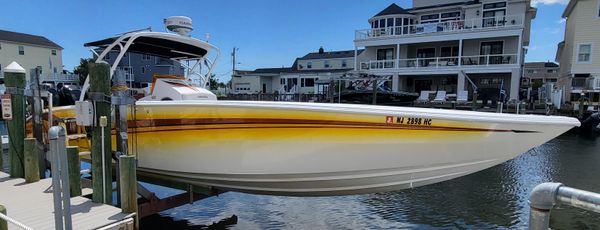 Carrera-boats 36-CENTER-CONSOLE image