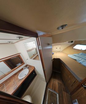 Bertram Salon Cruiser image