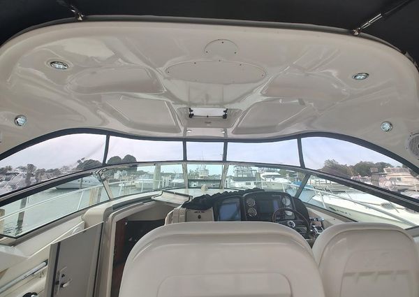 Sea Ray 390 Sundancer image