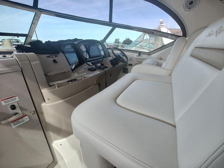 Sea Ray 390 Sundancer image