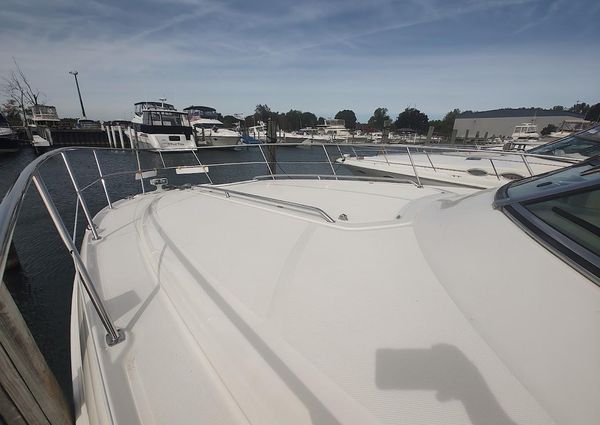 Sea Ray 390 Sundancer image