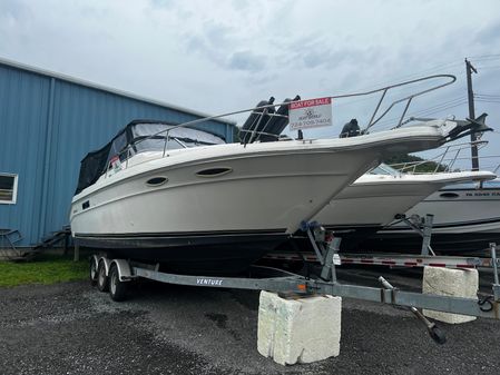 Sea Ray 300 Weekender image