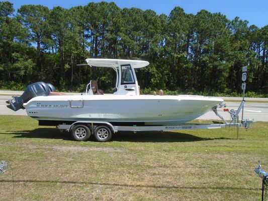 Sea Hunt Escape 27 - main image