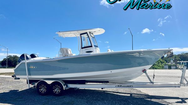 Sea Hunt Ultra 275 SE