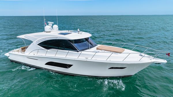 Riviera 575 SUV