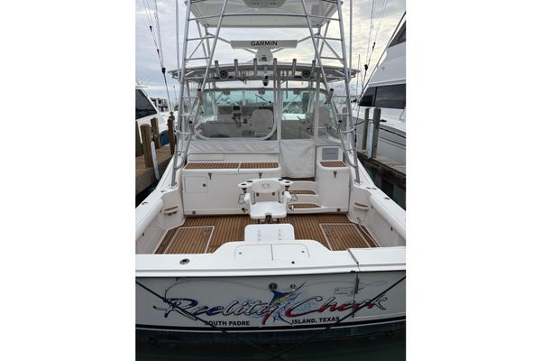 Cabo 40 Hardtop Express - main image