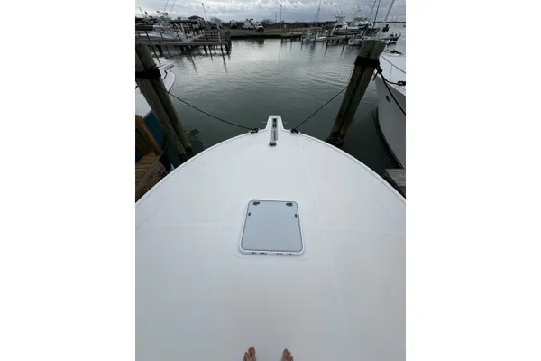 Cabo 40 Hardtop Express image