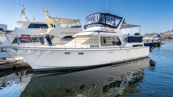 Tollycraft Cockpit Motor Yacht