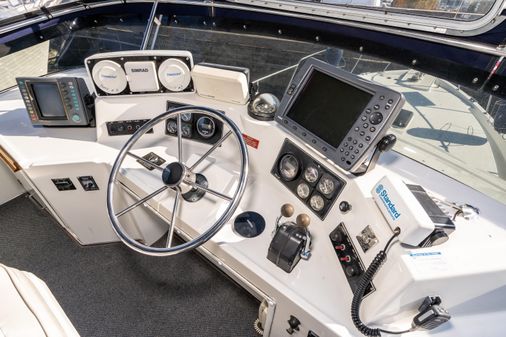 Tollycraft Cockpit Motor Yacht image