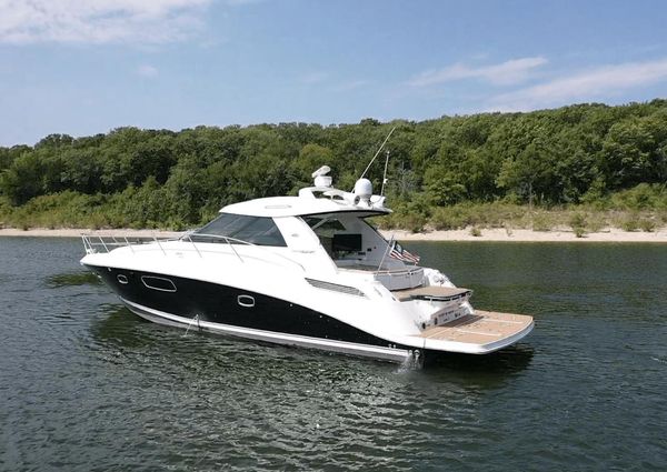 Sea Ray 450 Sundancer image