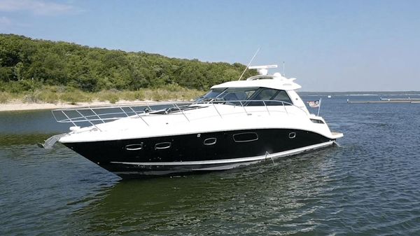 Sea Ray 450 Sundancer