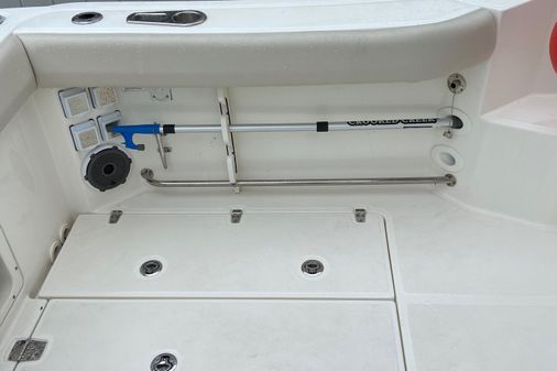 Boston Whaler 325 Conquest image