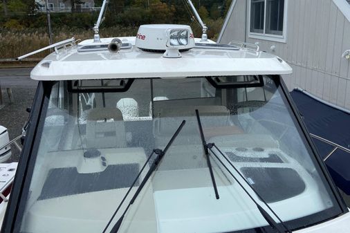 Boston Whaler 325 Conquest image