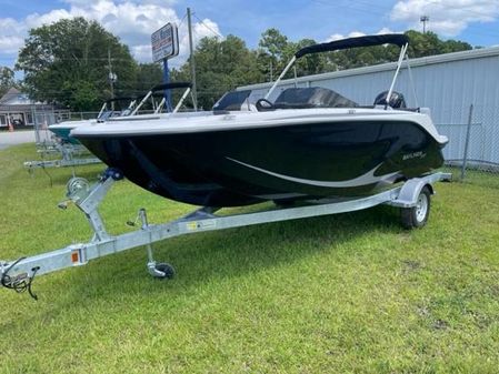 Bayliner M19 image