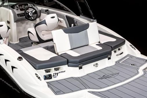 Chaparral 21-SSI image