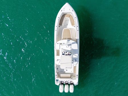 Boston Whaler 350 Outrage image