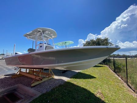 Sea Pro 248 Bay image