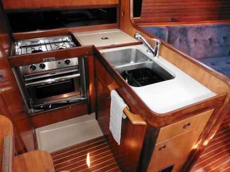 Beneteau FIRST-345 image