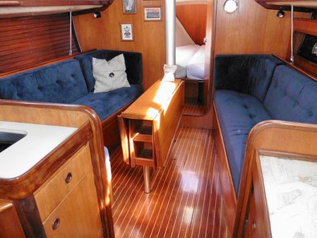 Beneteau FIRST-345 image