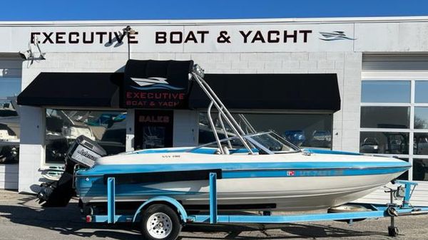 Glastron SSV 190 Bowrider 