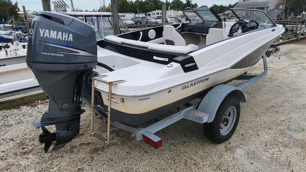 Glastron GT 160