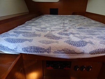 Beneteau OCEANIS-48 image