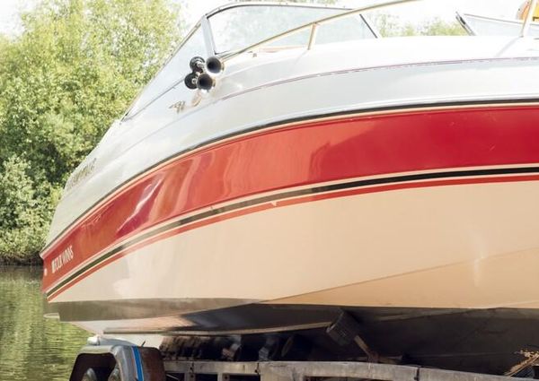 Four-winns 215-SUNDOWNER-CUDDY-CABIN-CRUISER image