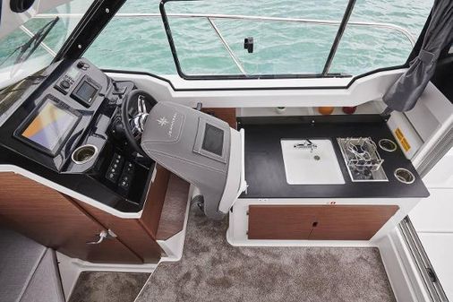 Jeanneau NC-WEEKENDER-795-SERIES-2 image