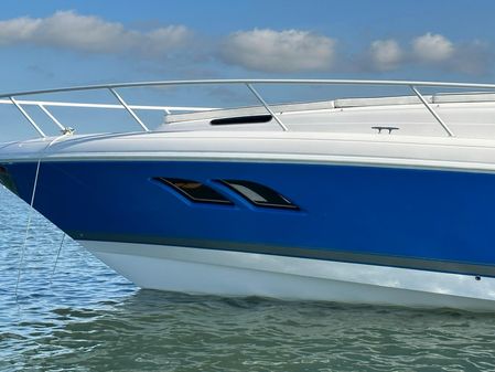 Intrepid 475-SPORT-YACHT image