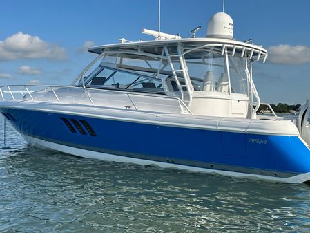 Intrepid 475-SPORT-YACHT image