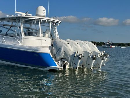 Intrepid 475-SPORT-YACHT image