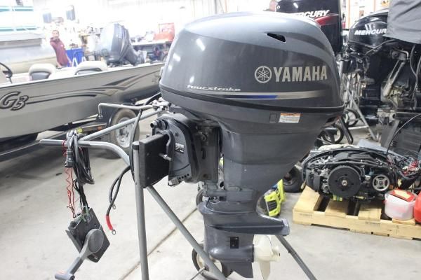 Yamaha F25SEA - main image