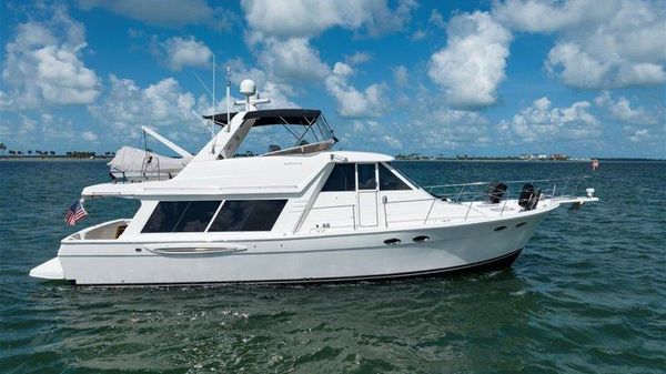 Meridian 490 Pilothouse 
