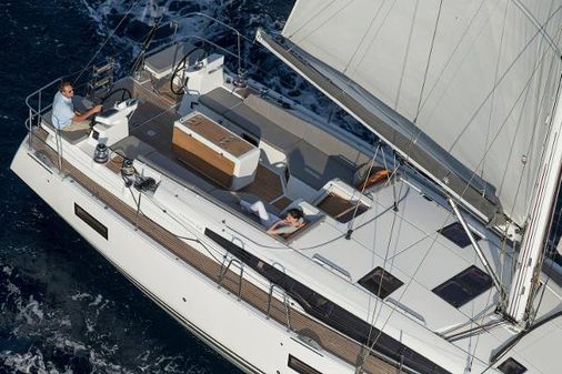 Jeanneau 54 image
