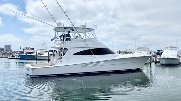 Viking 68 Convertible
