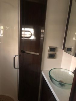Sea Ray 400 Sundancer image