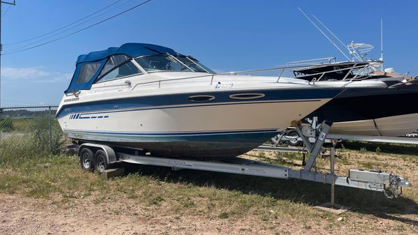 Sea Ray 270 Weekender
