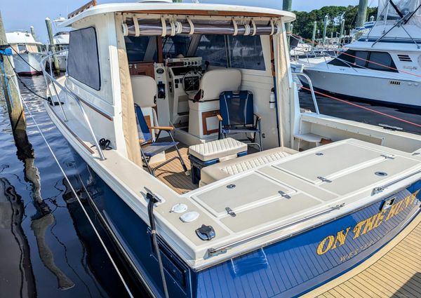 Hunt-yachts 28-HARDTOP-EXPRESS image