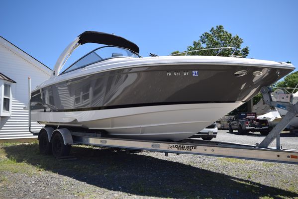Regal 2700 ES Bowrider - main image