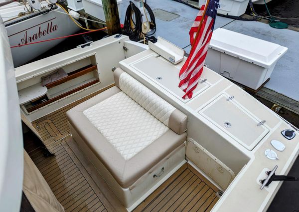 Hunt-yachts 28-HARDTOP-EXPRESS image