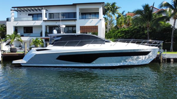 Azimut Atlantis