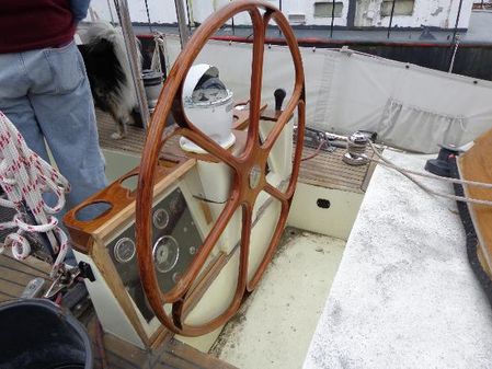 Custom COLD-MOLDED-CUTTER image