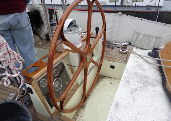 Custom COLD-MOLDED-CUTTER image