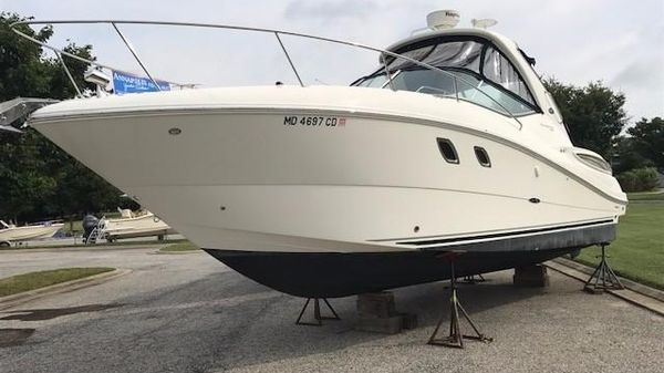 Sea Ray 330 Sundancer
